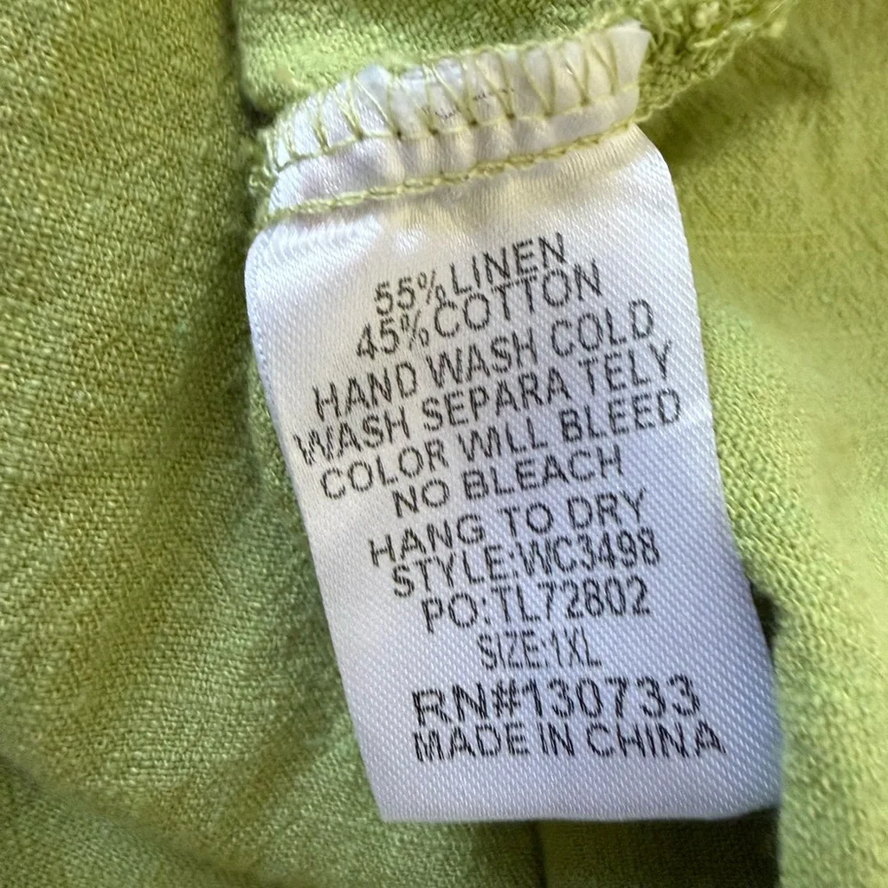 Sleeveless Ruffle V-Neck Top - Green